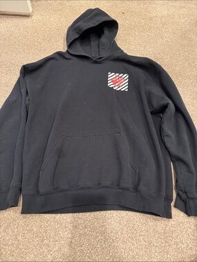 Black Hooded Pullover Sweatshirt with Small Chest Graphic